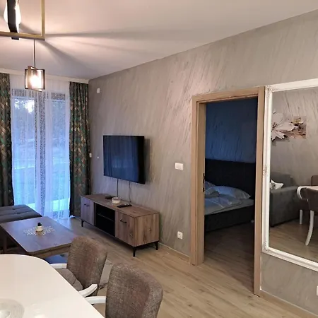 Apartamento Sumski San 6 *